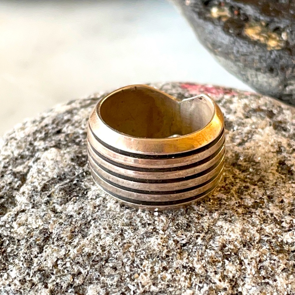 Sterling Band Style Ring Native American Vintage